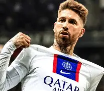 摩纳哥法甲击败尼斯本耶德尔抽射破门(摩纳哥法甲夺冠阵容照片)